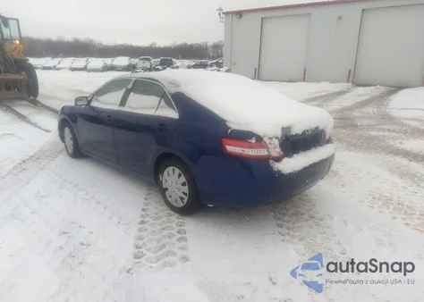 2010 Toyota Camry Le from USA, damaged, VIN 4T1BF3EK8AU553388